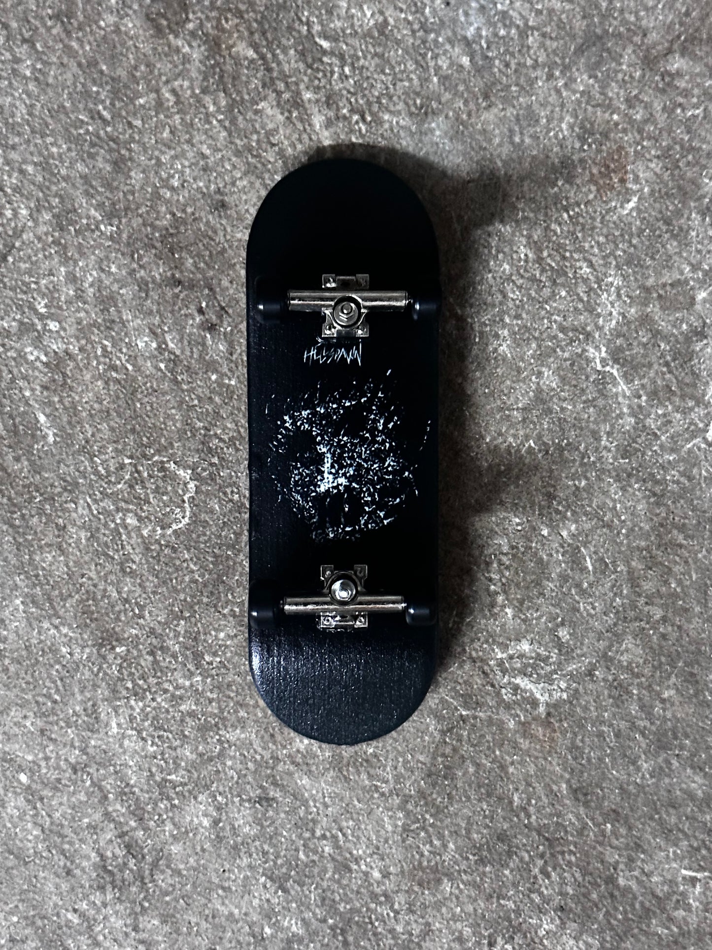 “Dire” pro fingerboard